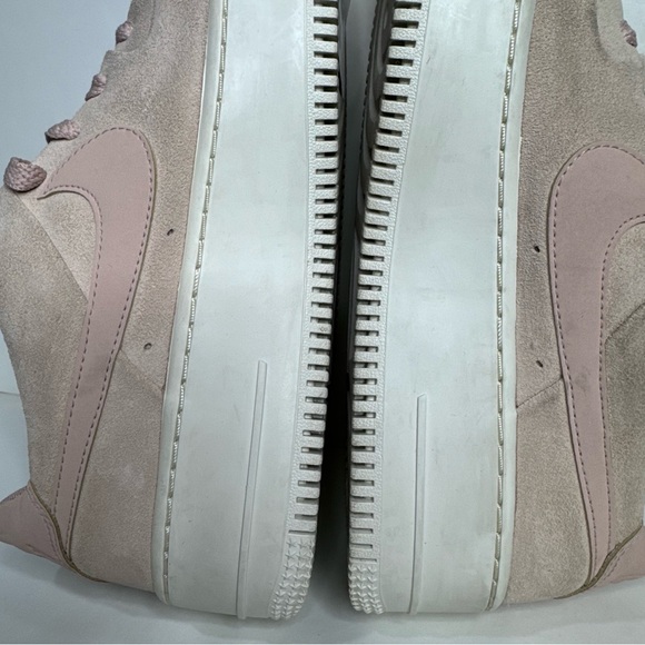 Nike Women’s size 9.5 Nike Air Force 1 sage low particle beige pink wmns shoes - Picture 6 of 11